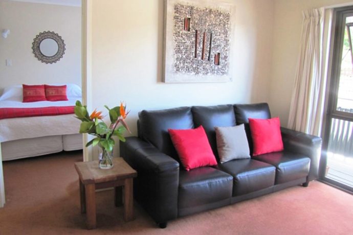 Single bedroom standard King Lodge